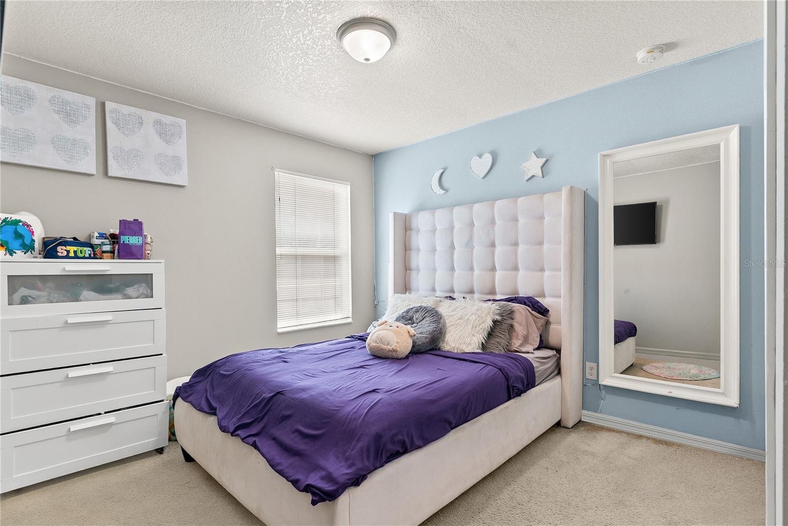 1411 ROGER BABSON RD