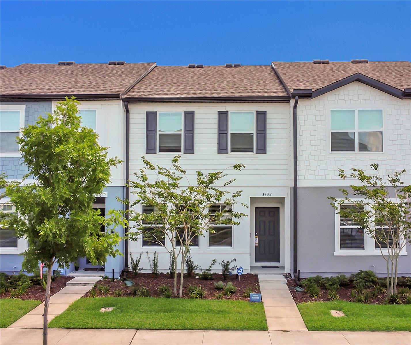 3335 AZOLLA ST