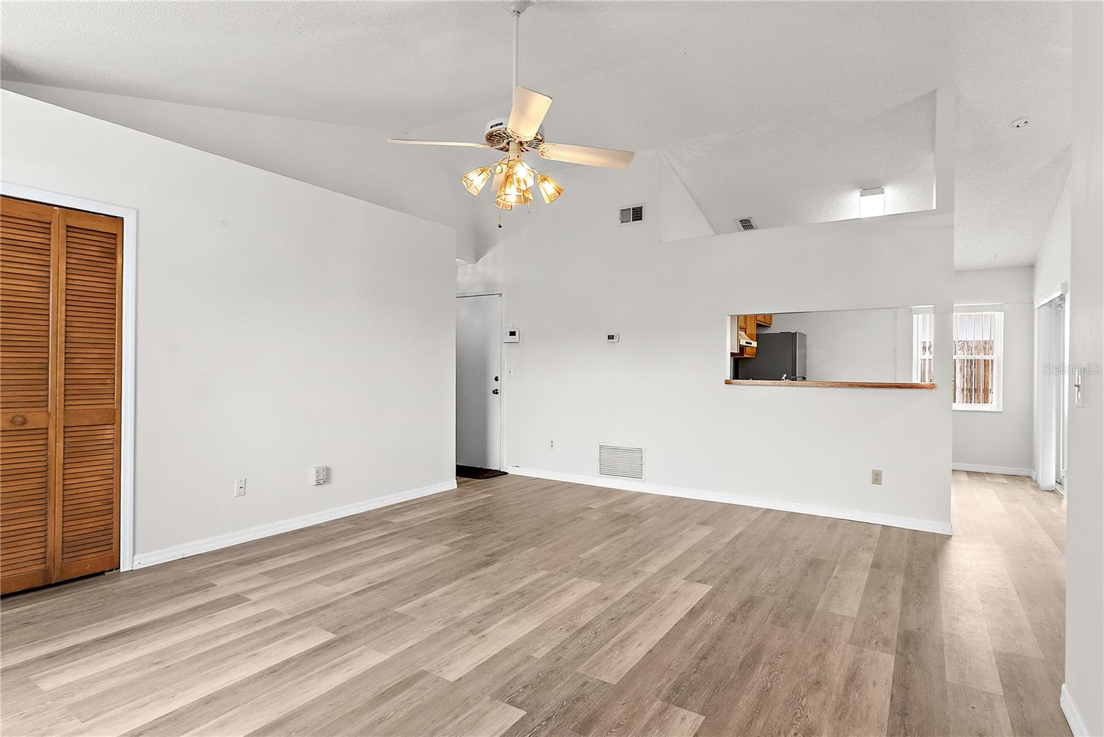 49 GRAND JUNCTION BLVD