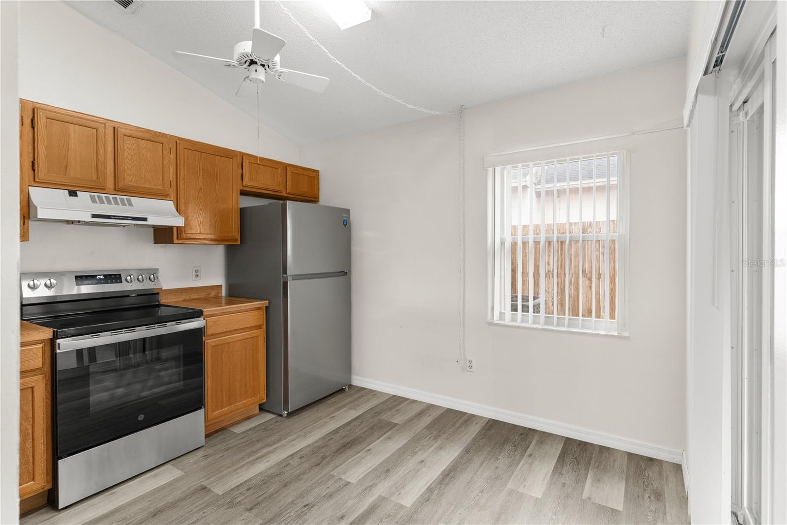 49 GRAND JUNCTION BLVD