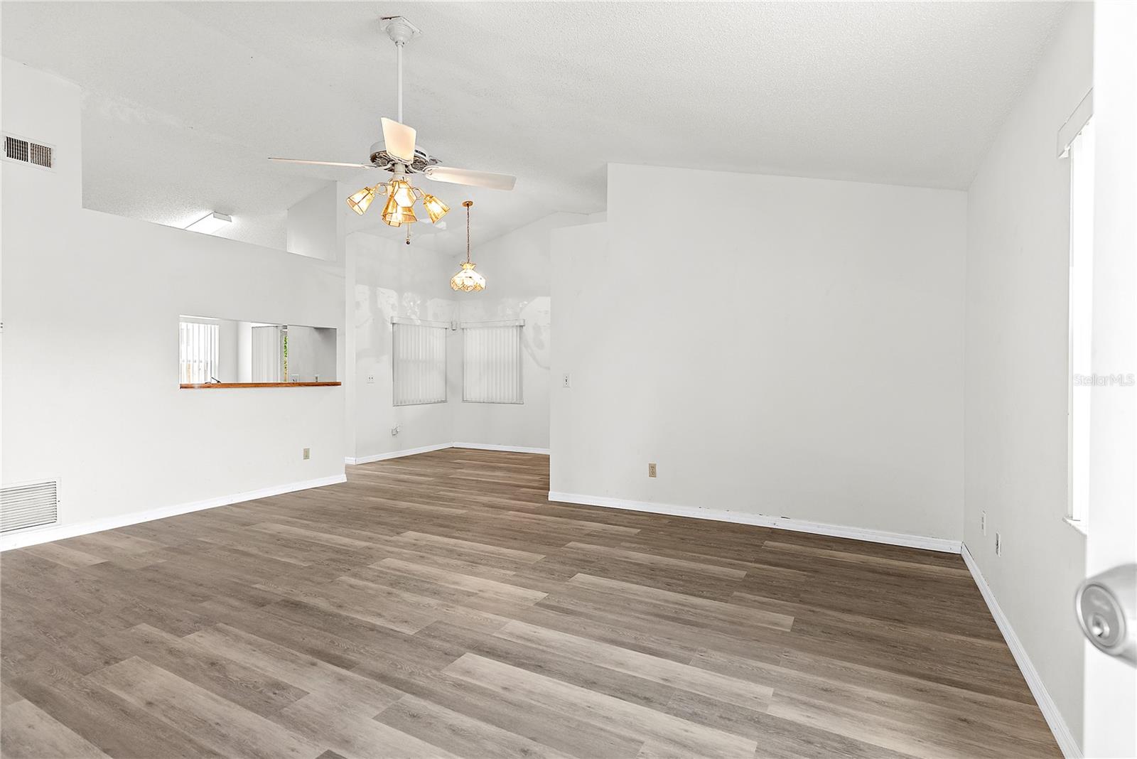 49 GRAND JUNCTION BLVD