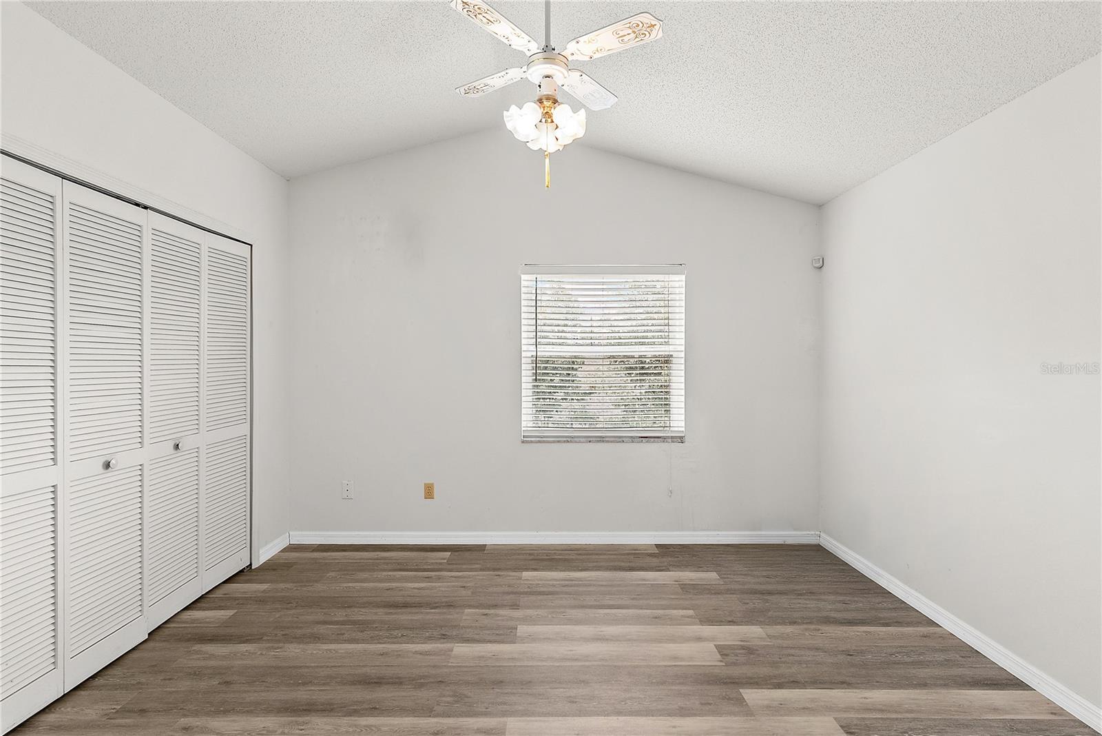 49 GRAND JUNCTION BLVD