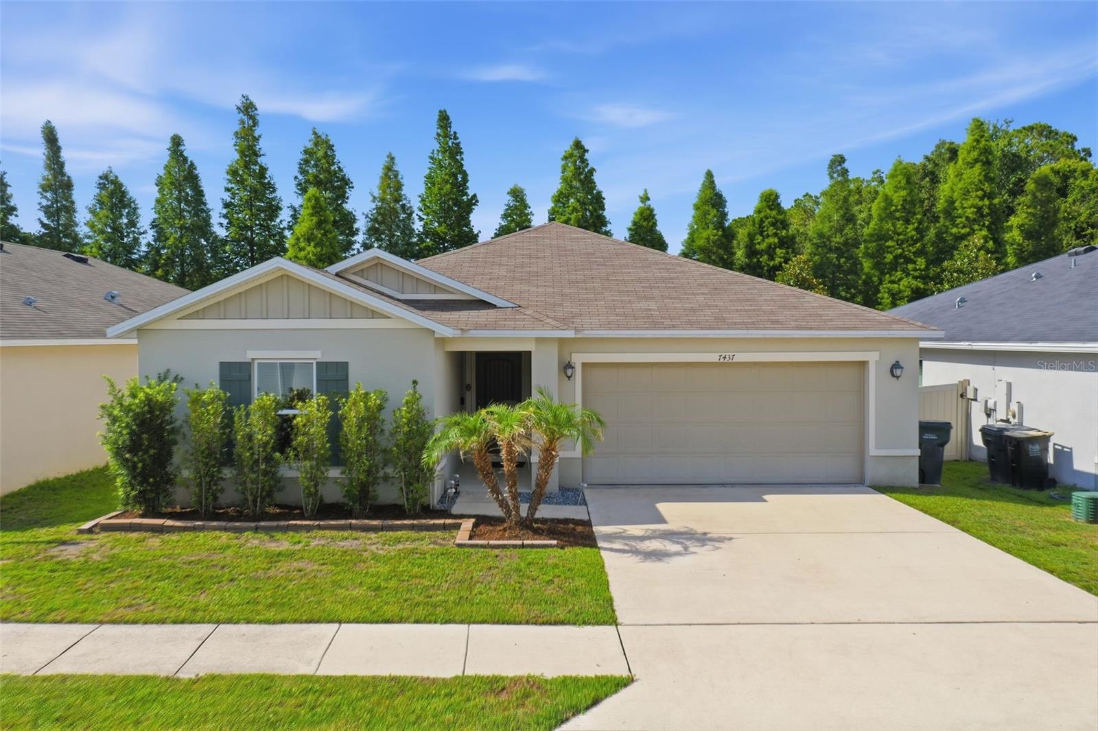 7437 IBIS DR