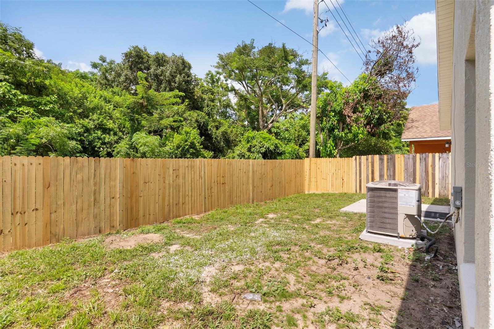 5459 SEEDLING LN