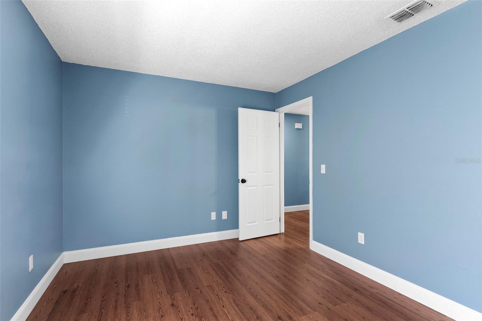 5459 SEEDLING LN