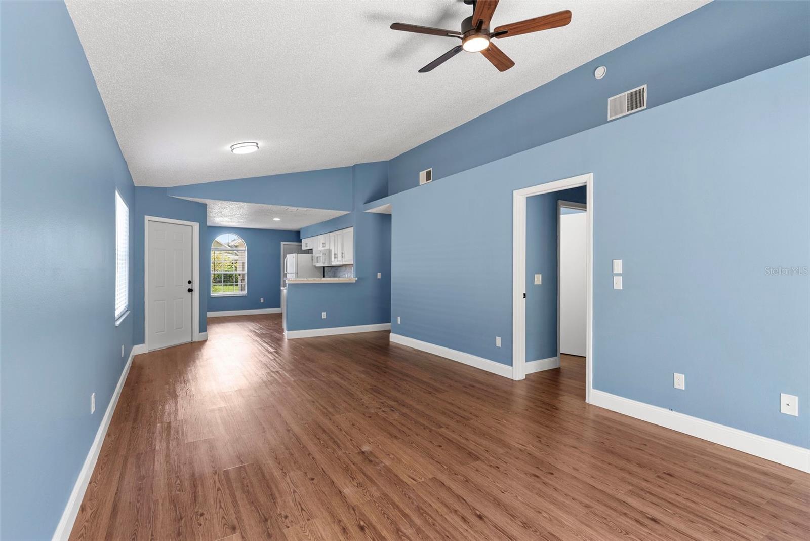 5459 SEEDLING LN