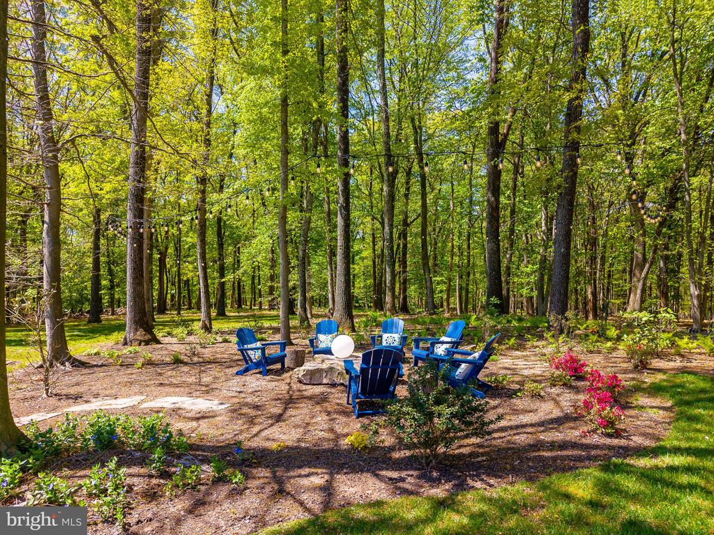 7031 PHILLIPS MILL ROAD