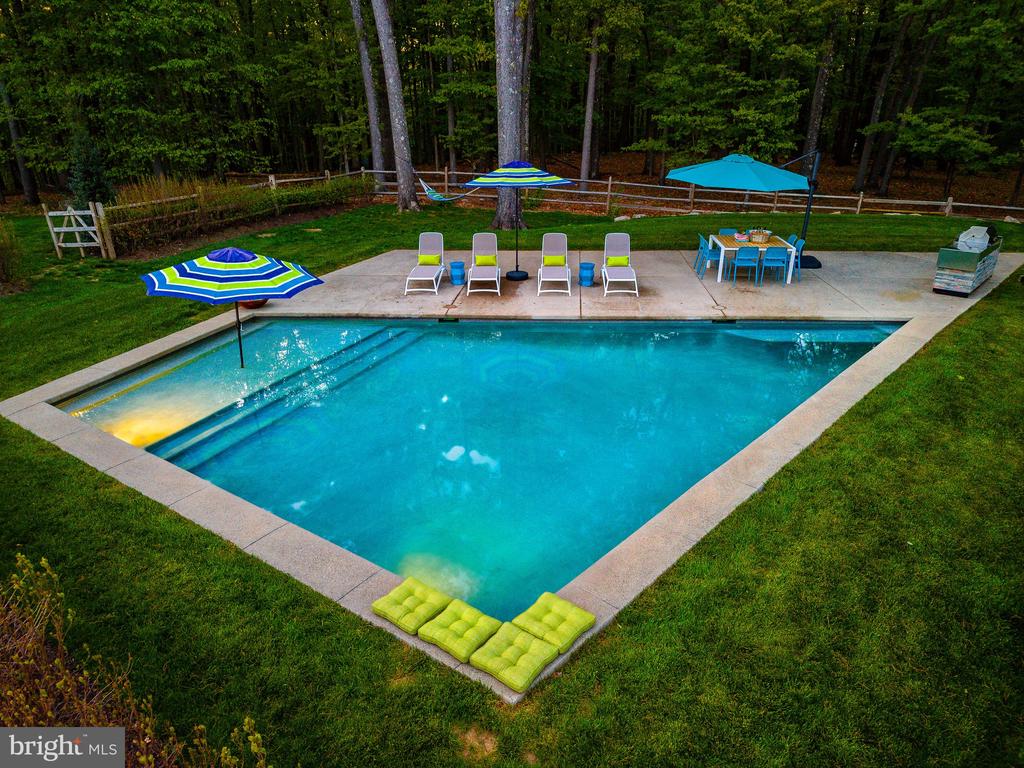 7031 PHILLIPS MILL ROAD