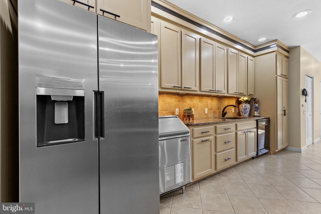 253 BRINDLE ROAD