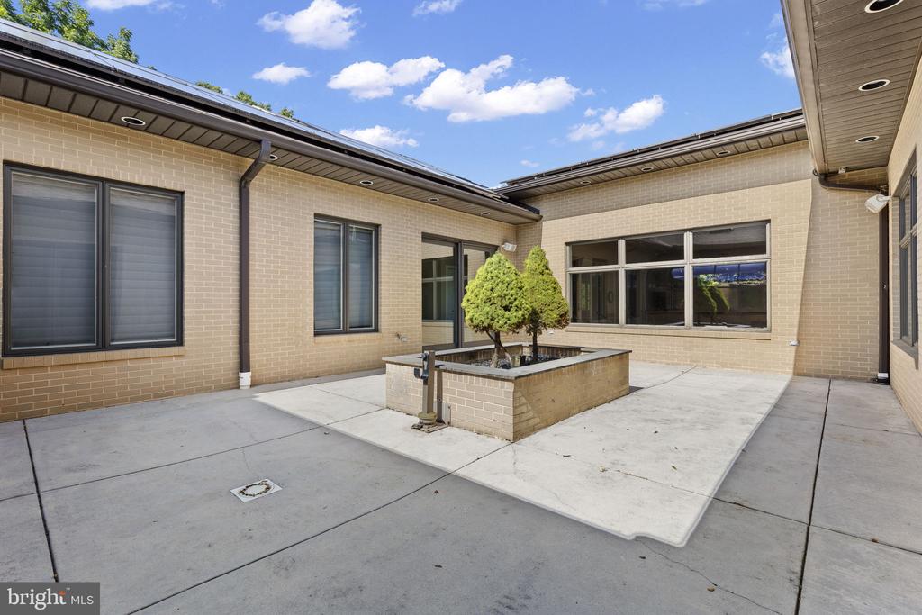 253 BRINDLE ROAD