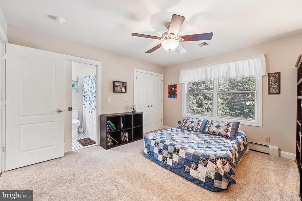 6139 PALOMINO DRIVE