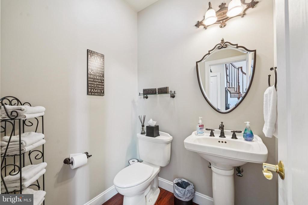 6139 PALOMINO DRIVE