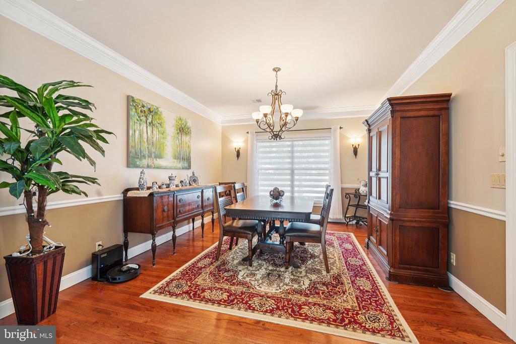 6139 PALOMINO DRIVE