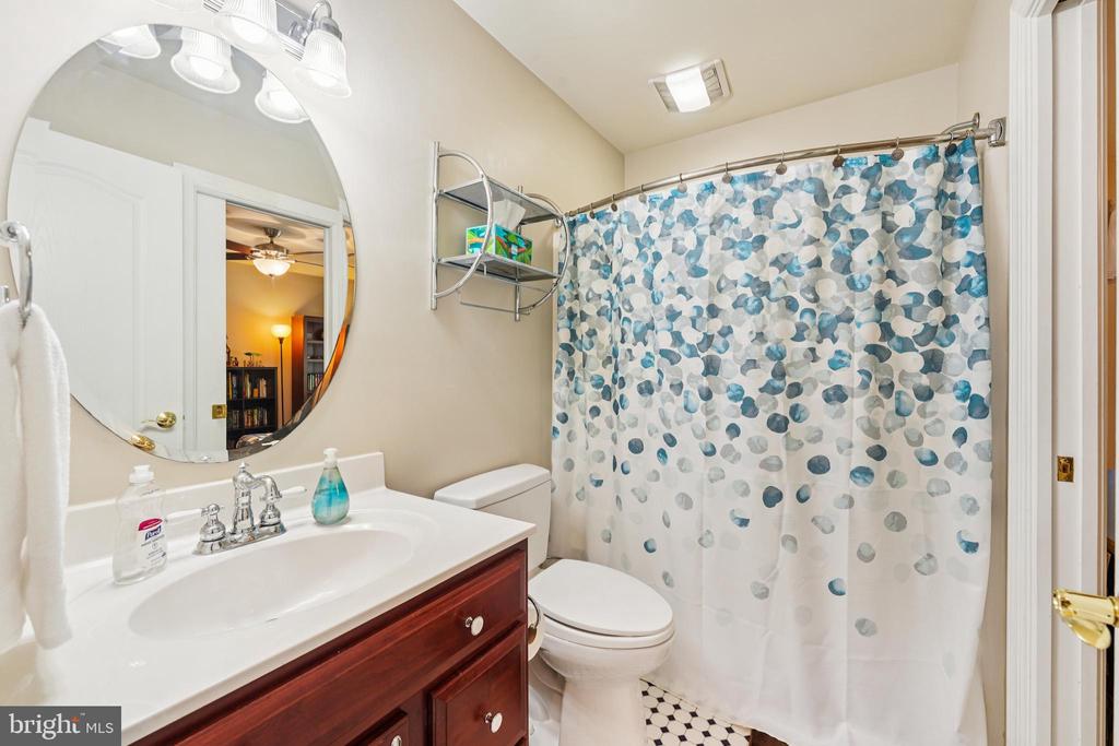 6139 PALOMINO DRIVE