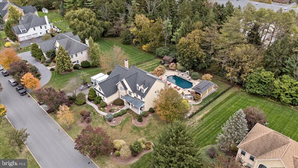 6942 LEHIGH COURT