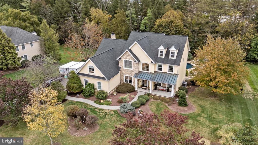 6942 LEHIGH COURT