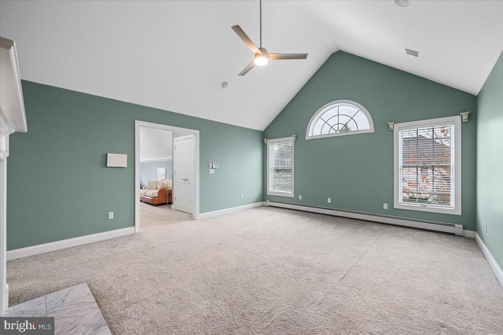6942 LEHIGH COURT