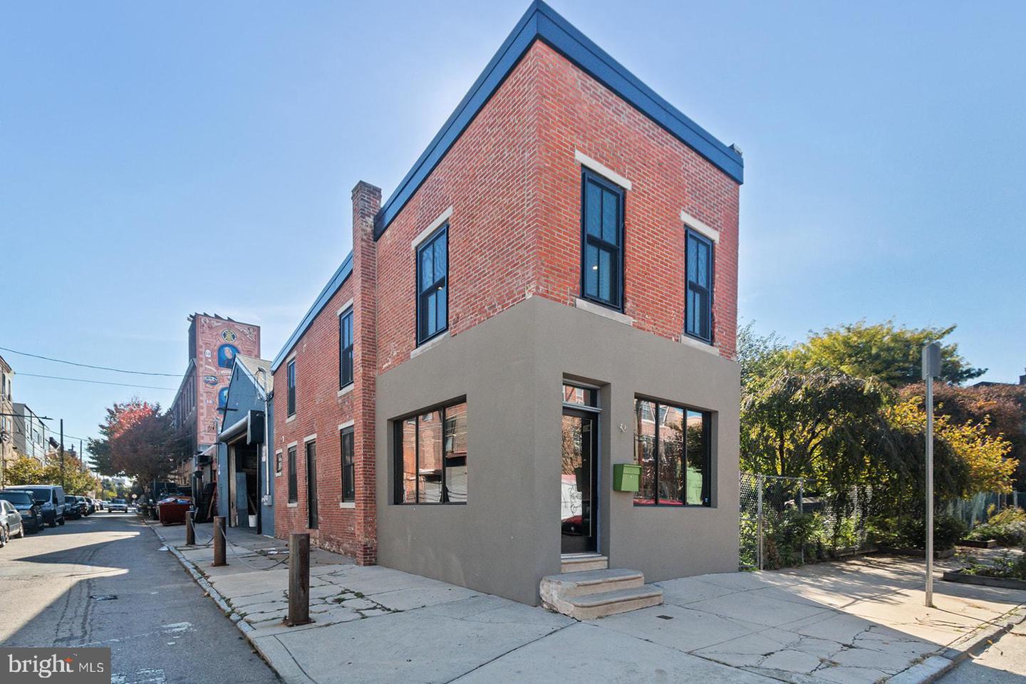 2321 Emerald STREET