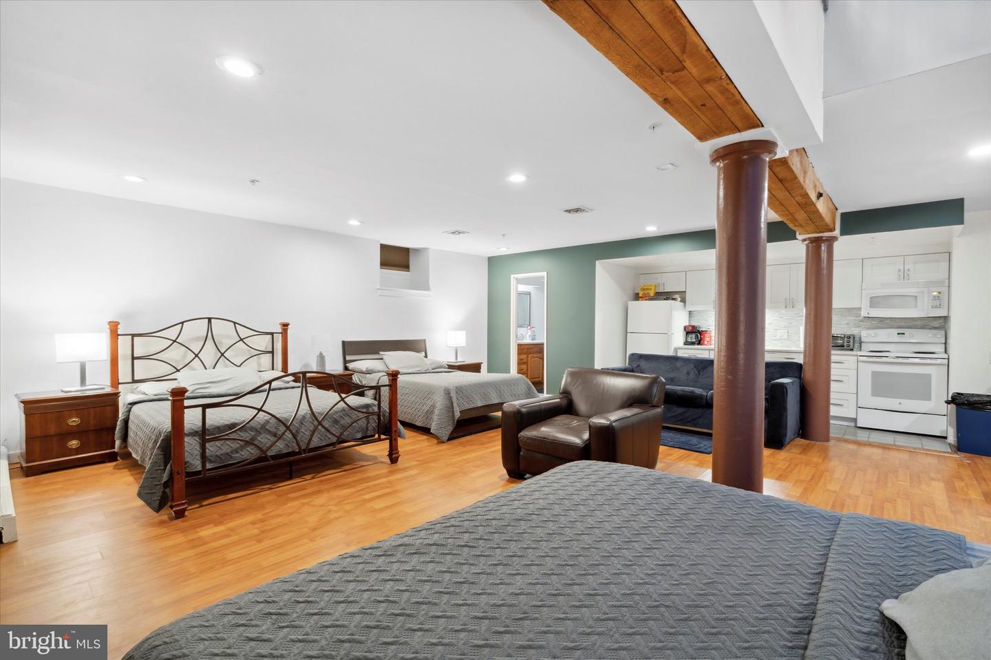 12 S LETITIA STREET Unit: 103