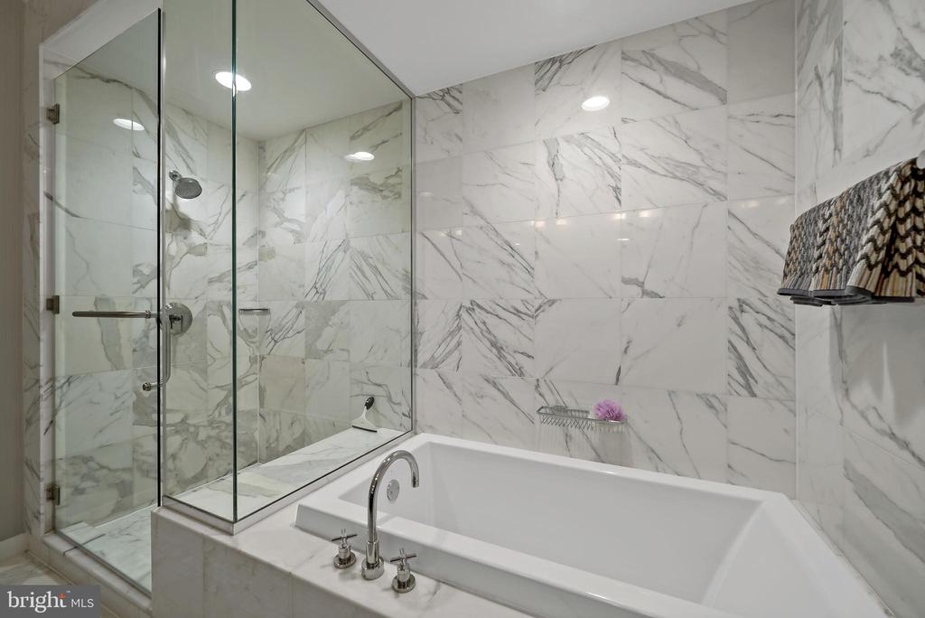 1414 S PENN SQUARE 22B