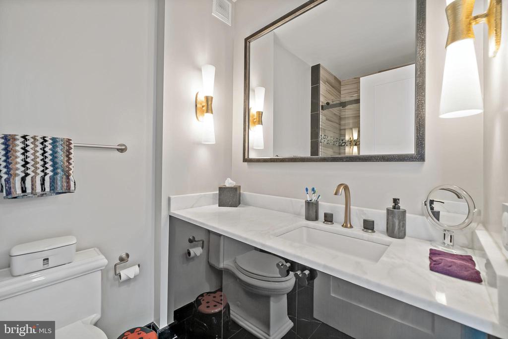 1414 S PENN SQUARE 22B