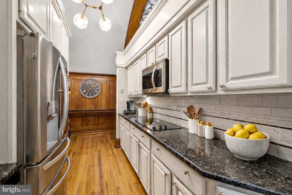 251 S 22ND STREET Unit: A