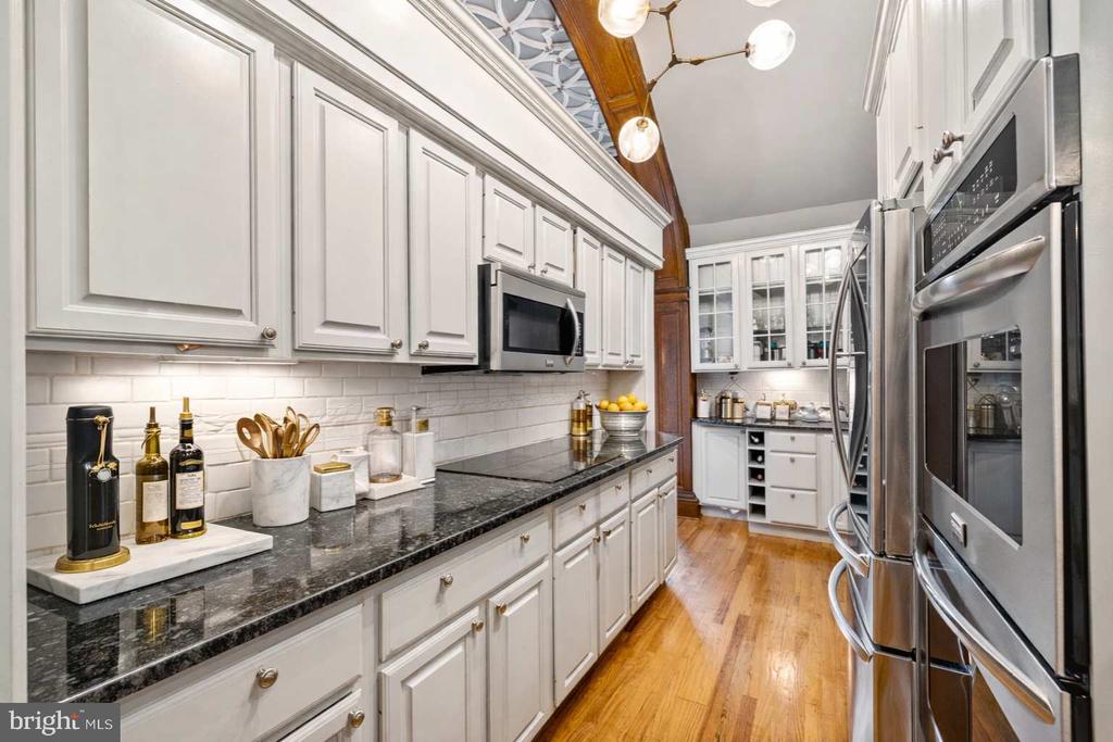 251 S 22ND STREET Unit: A