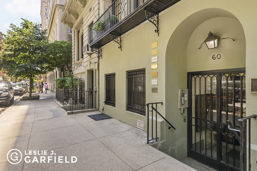 60 East 66th Street House