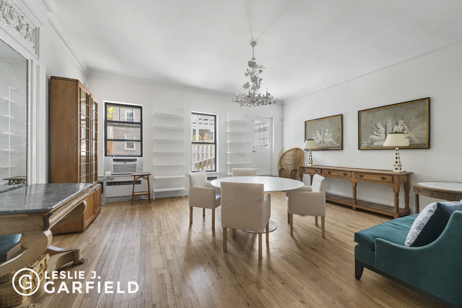 60 East 66th Street House