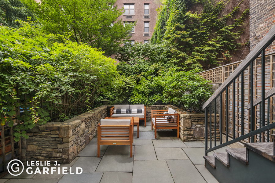 413 West 22nd Street House