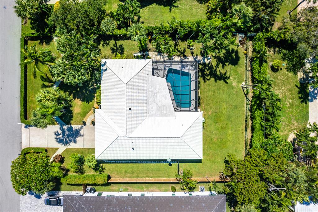 2201 Banyan Road