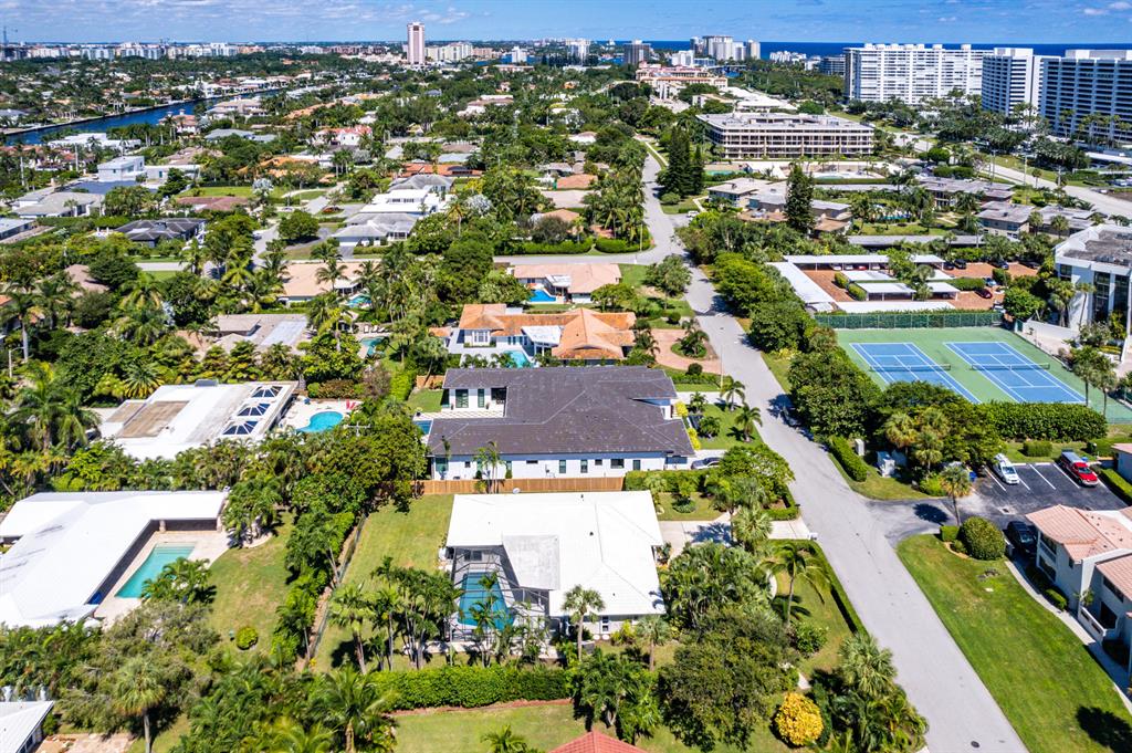 2201 Banyan Road