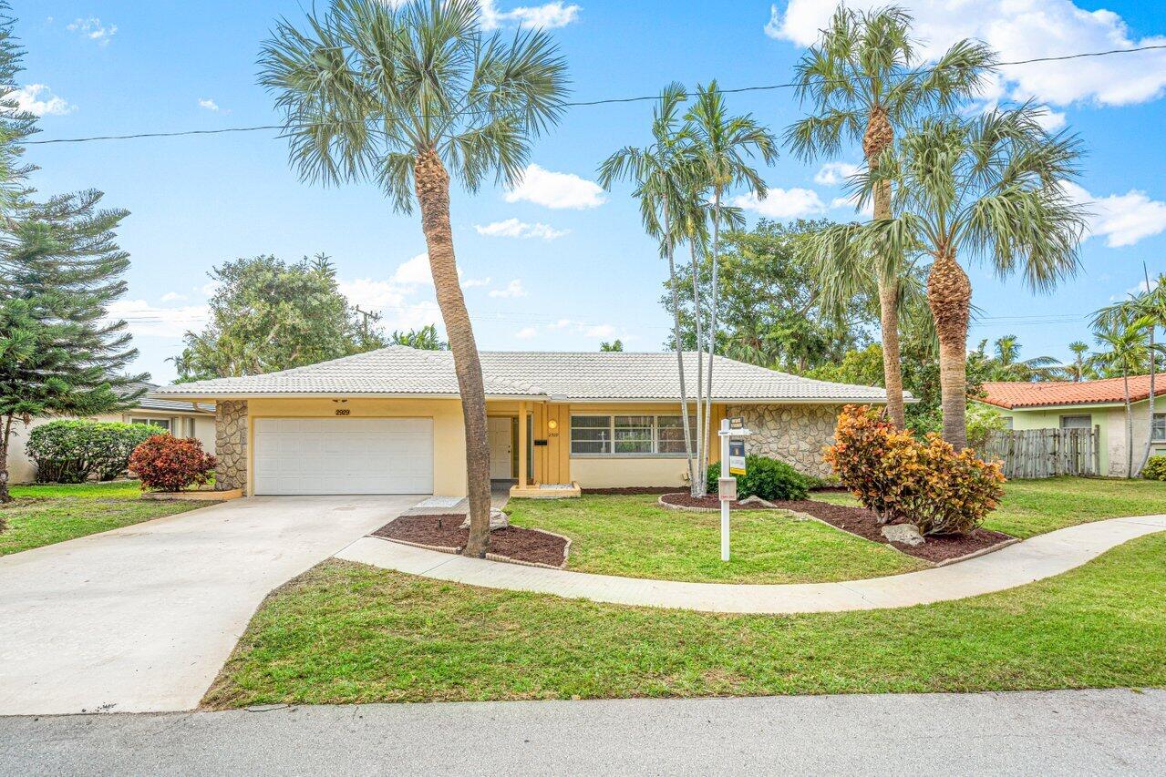 2929 Banyan Road