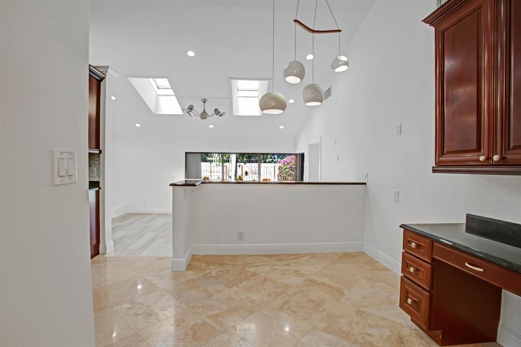 3069 NW 25th Way