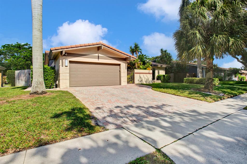 3069 NW 25th Way