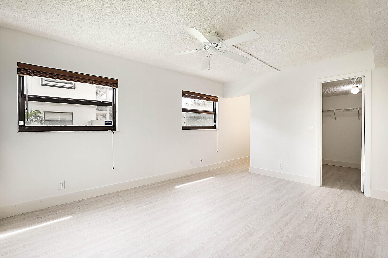 3114 SW 20th Terrace 23a1