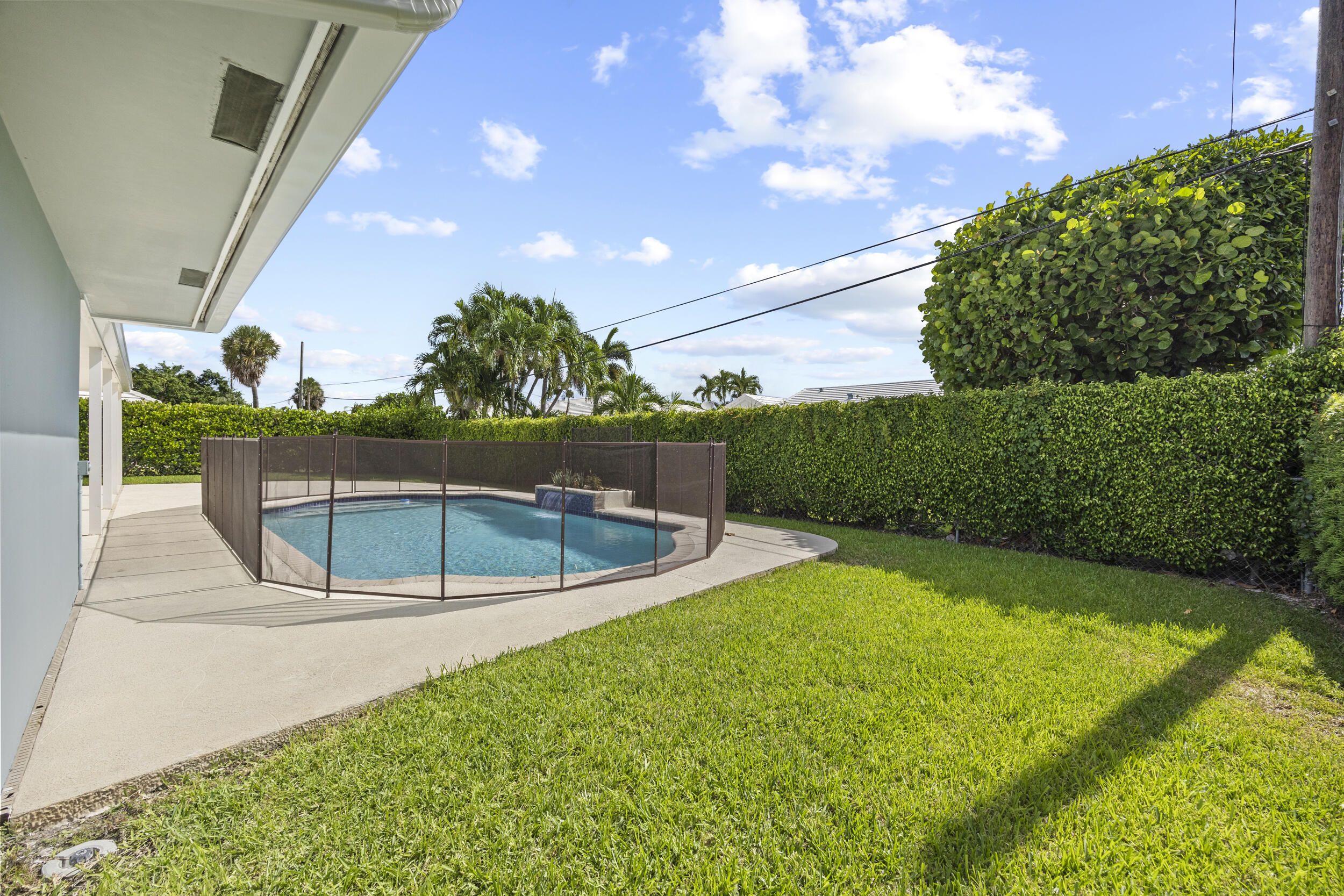 1322 Walnut Terrace