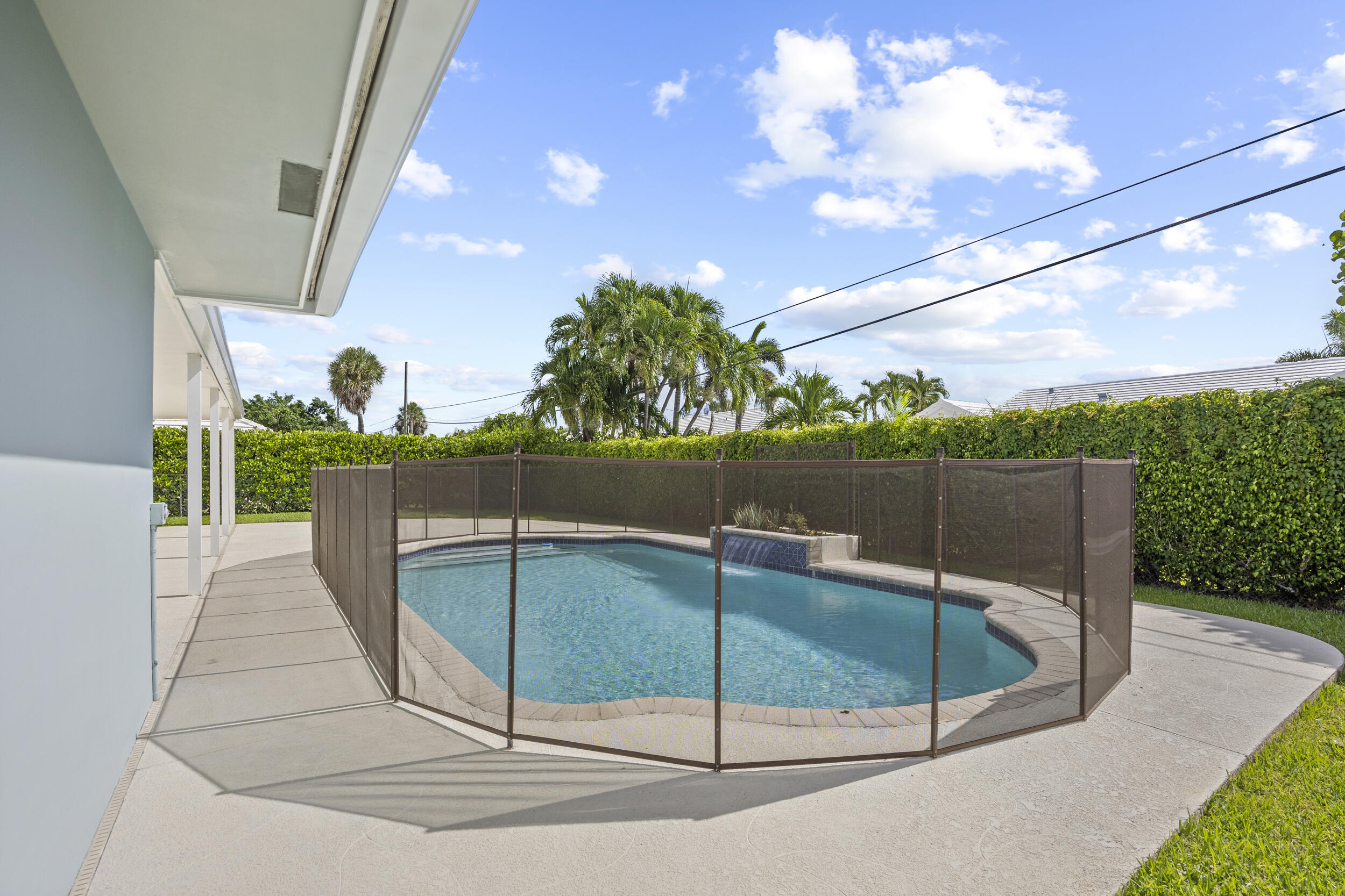 1322 Walnut Terrace