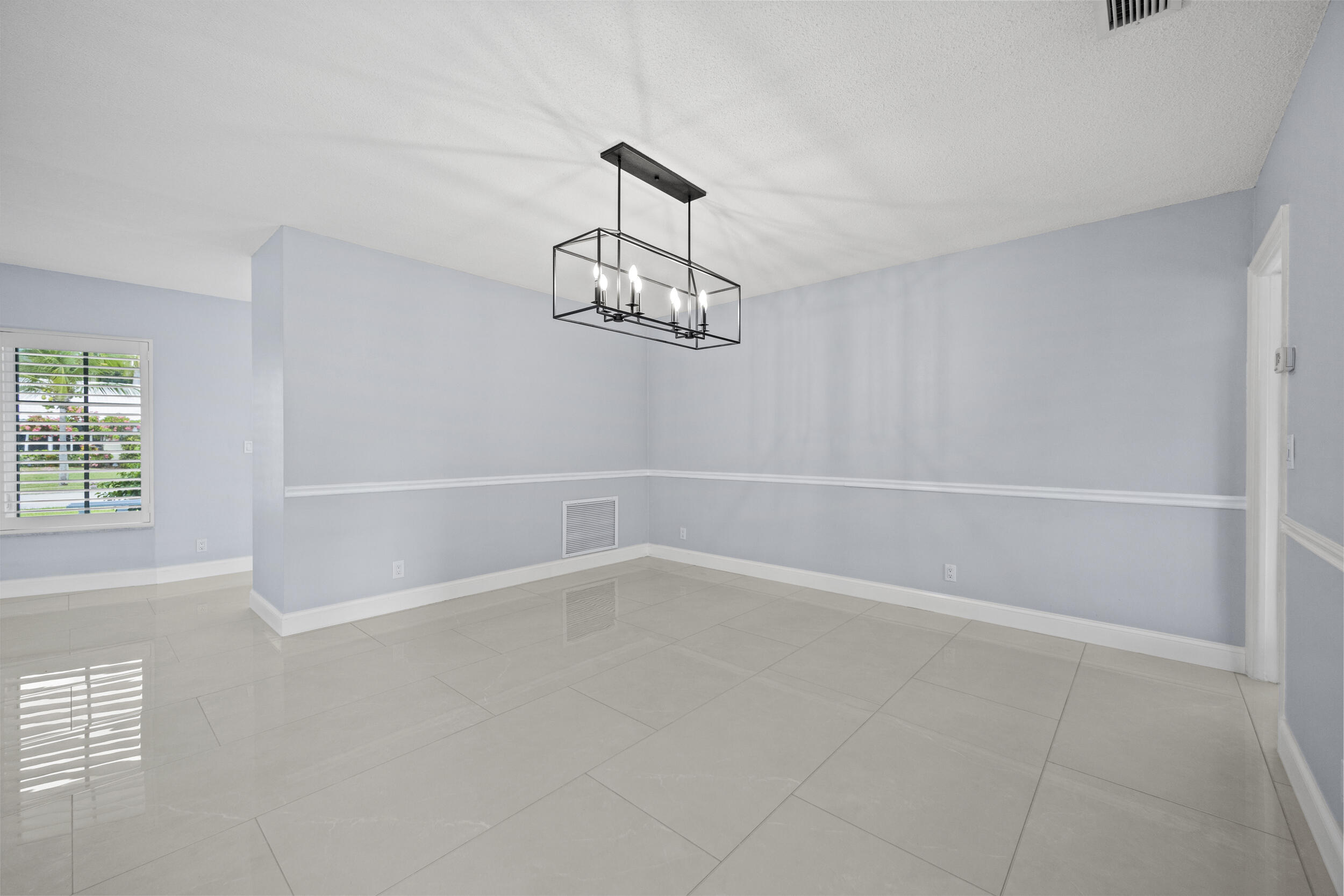 1322 Walnut Terrace