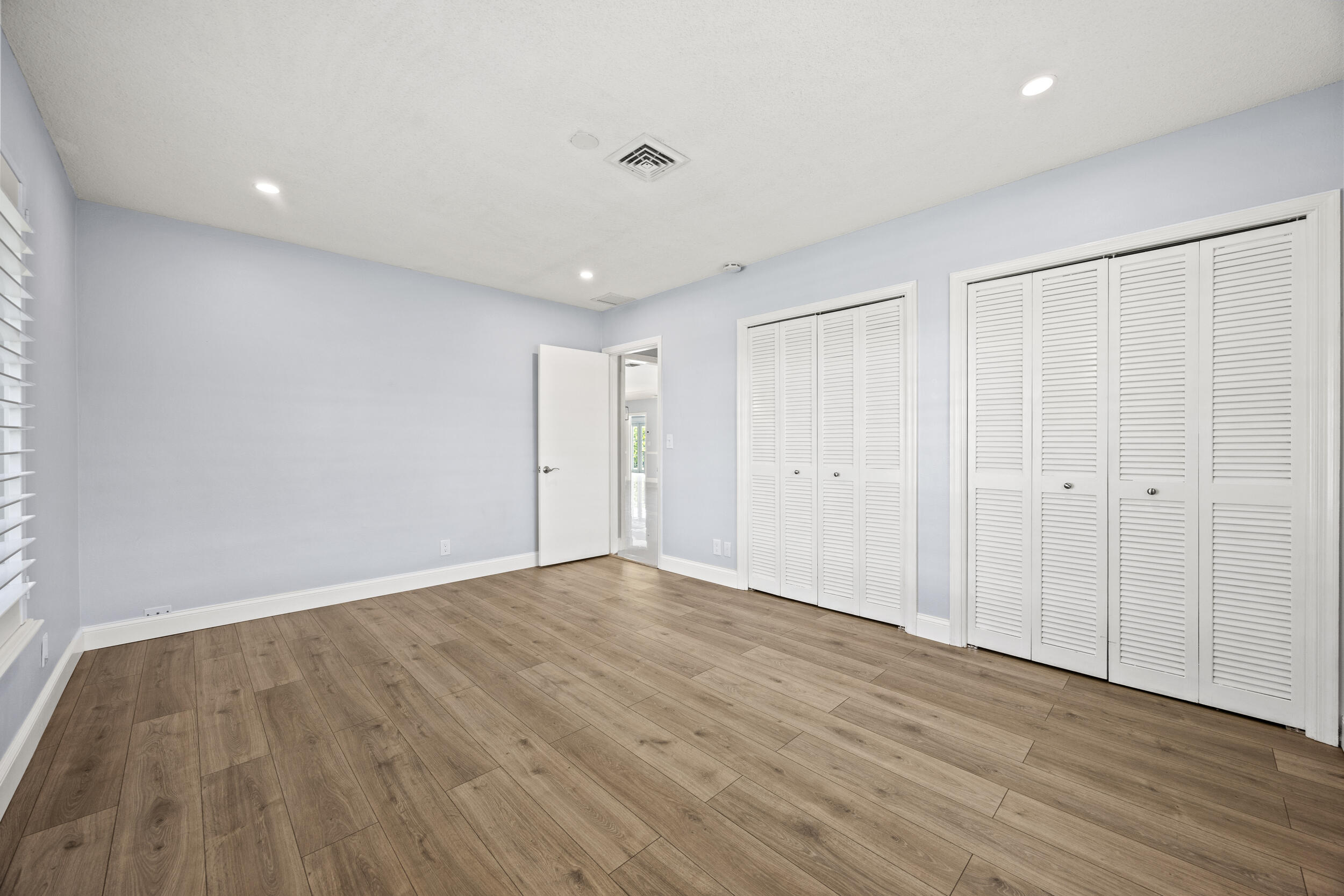 1322 Walnut Terrace