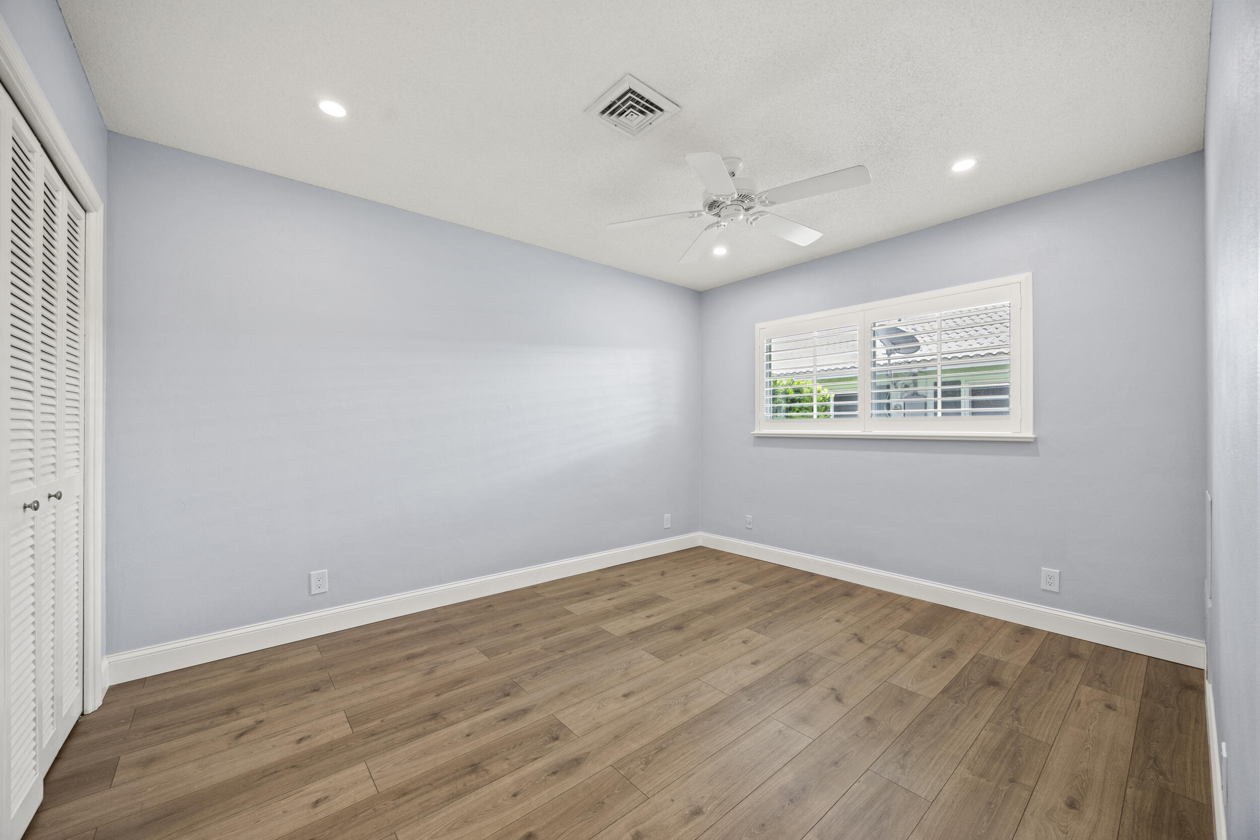 1322 Walnut Terrace