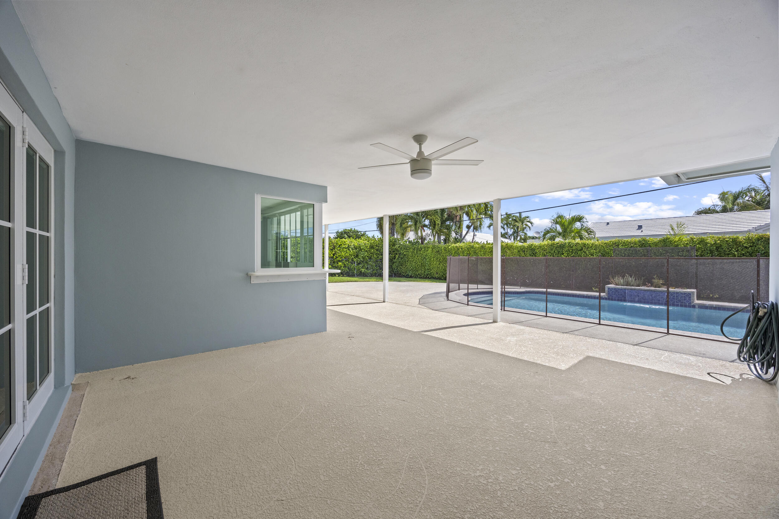1322 Walnut Terrace