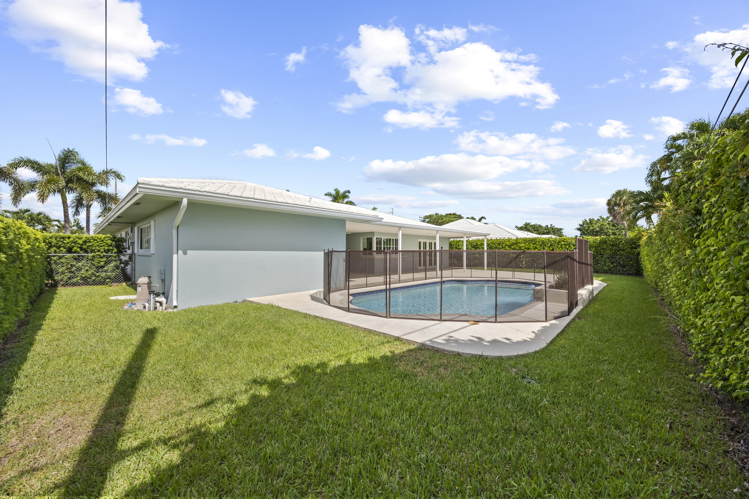 1322 Walnut Terrace