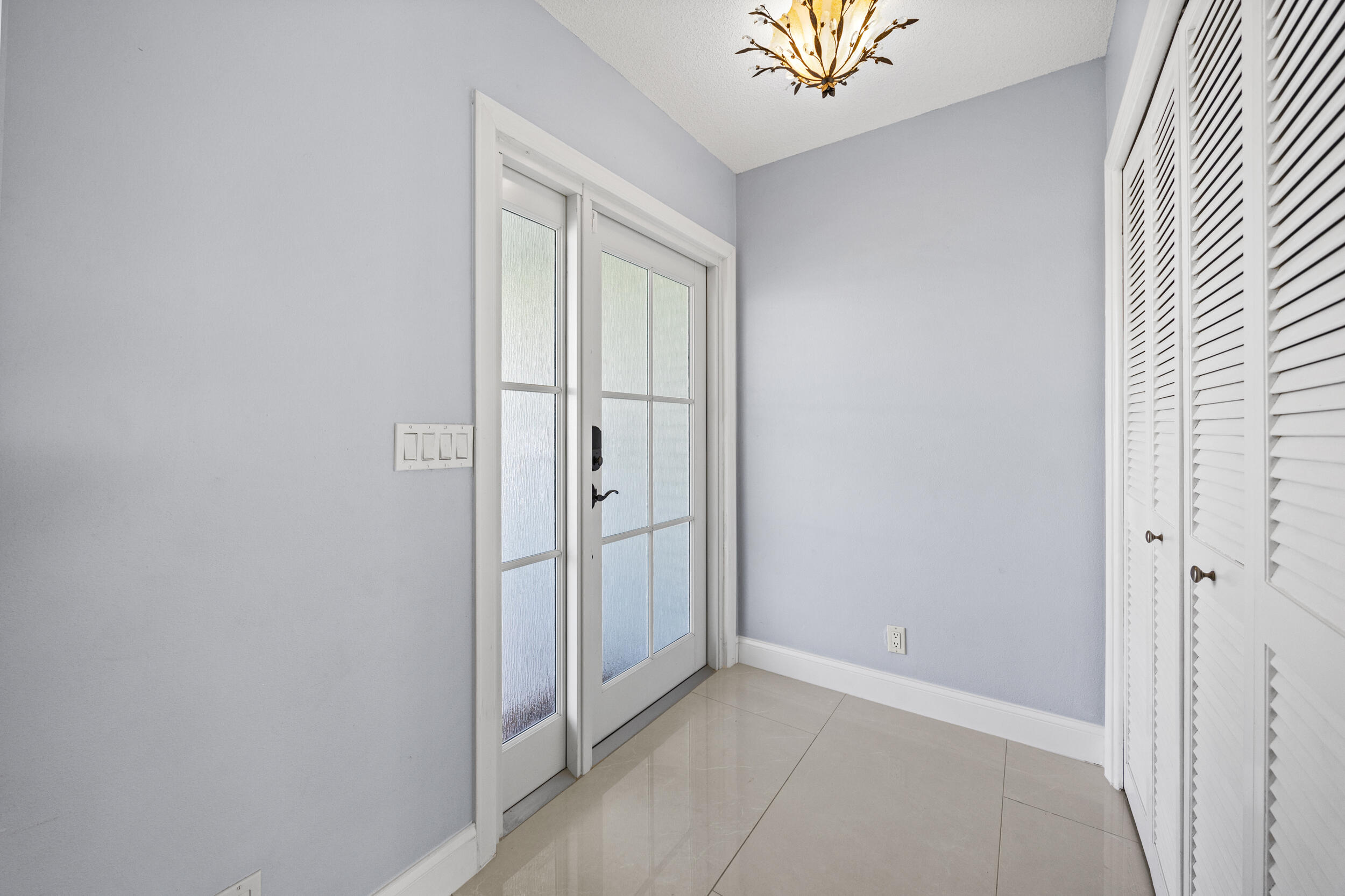 1322 Walnut Terrace