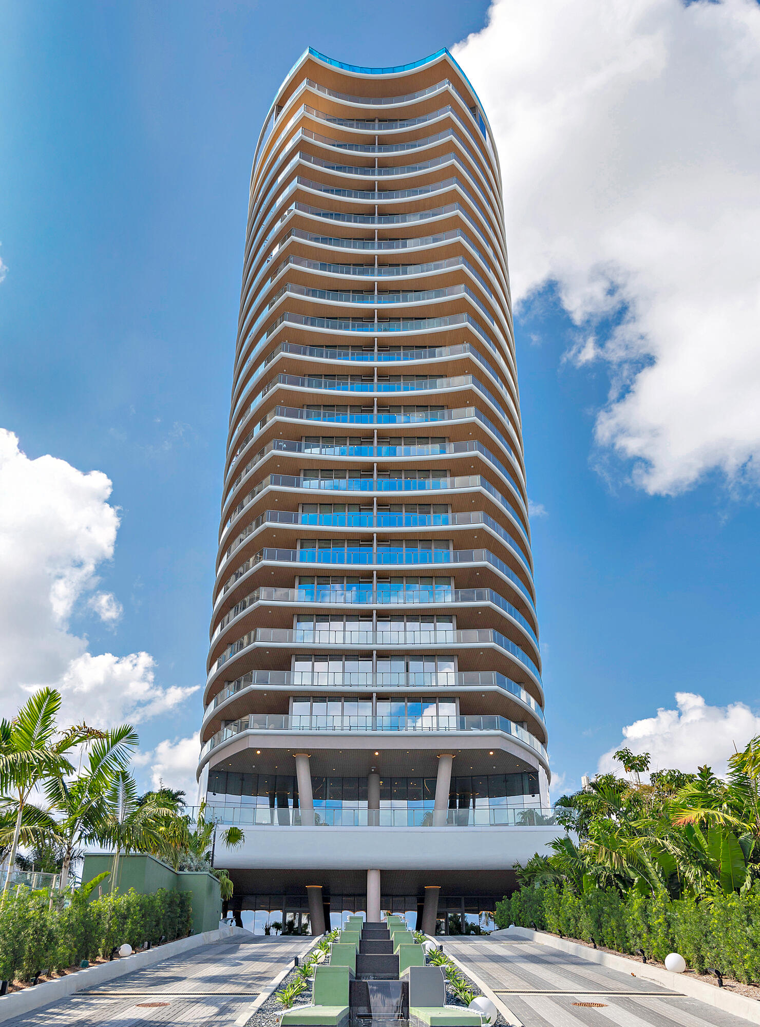 1309 S Flagler Drive 2202