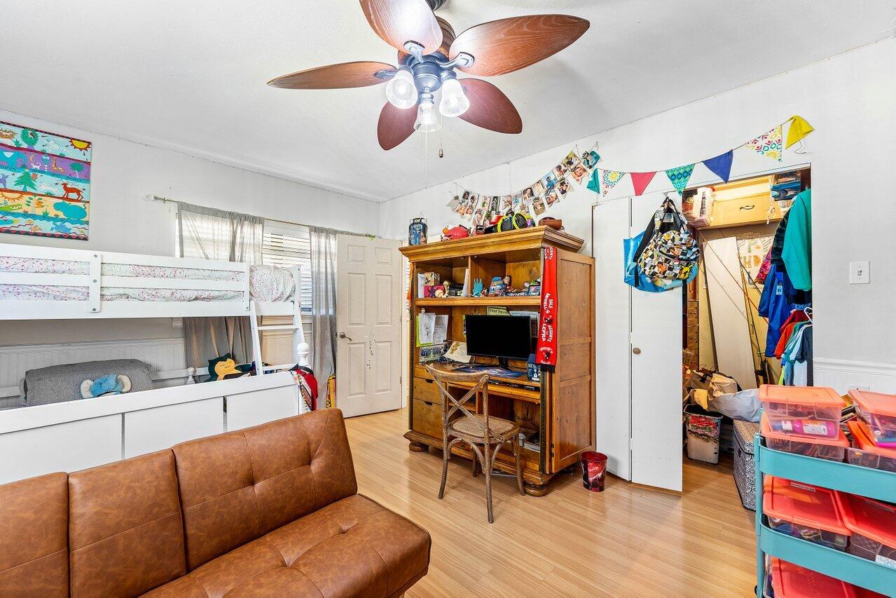 102 NE 22nd Street