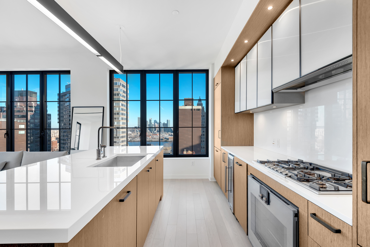 959 1ST Avenue Unit: 24B