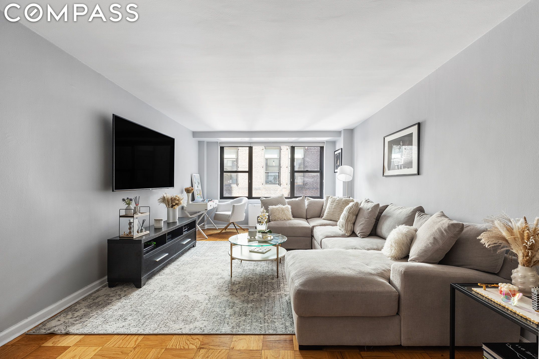 7 East 14th Street 920