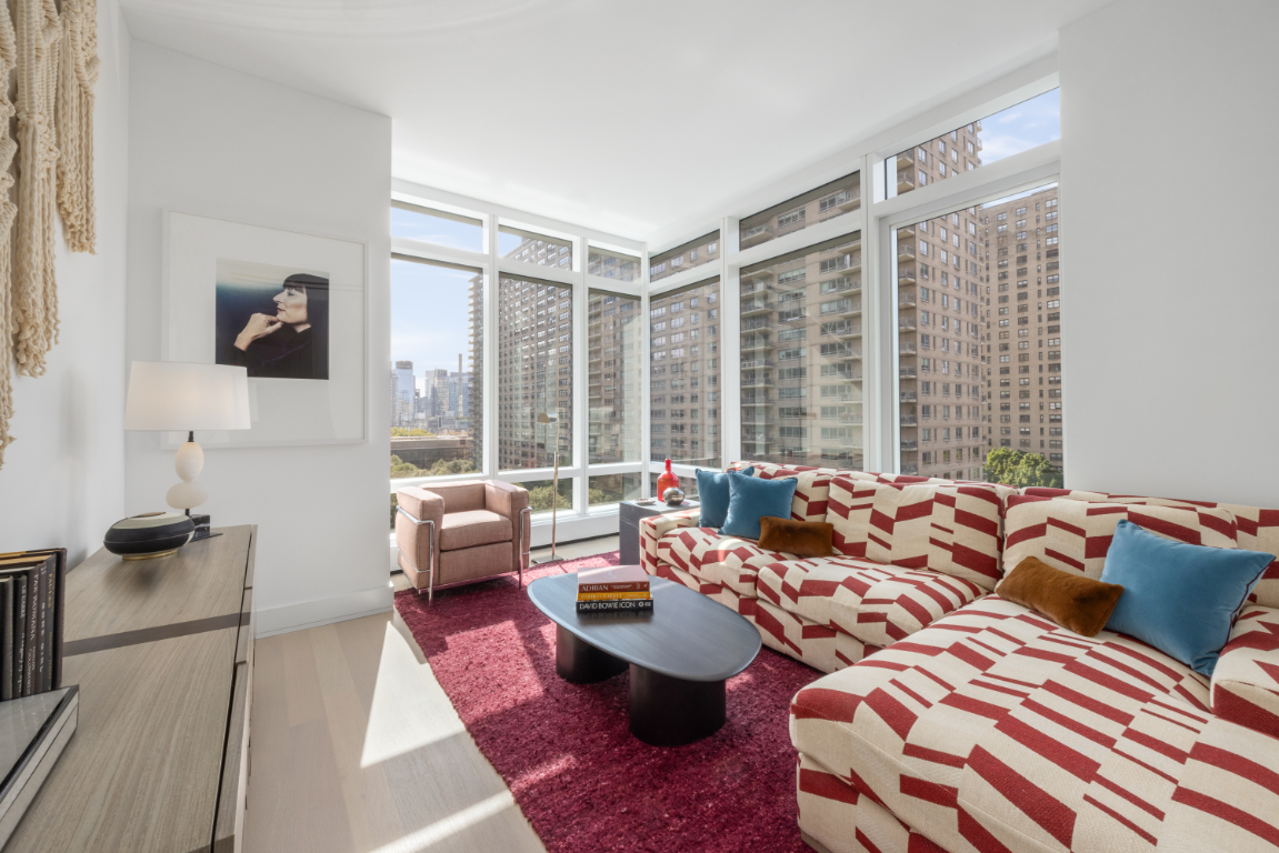 200 Amsterdam Avenue 7A