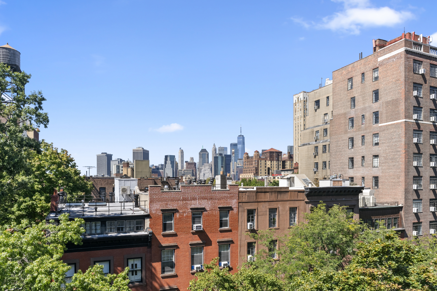 38 Monroe Place